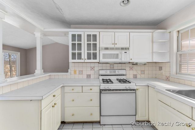 17610 Simmons Avenue Ne, Solon Twp, MI 49319