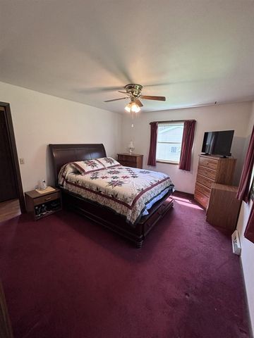 5210 Big Bow Road, Fitchburg, WI 53711
