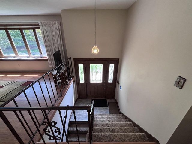 5210 Big Bow Road, Fitchburg, WI 53711