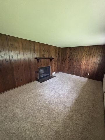 5210 Big Bow Road, Fitchburg, WI 53711