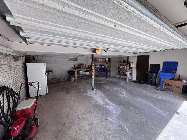 5210 Big Bow Road, Fitchburg, WI 53711