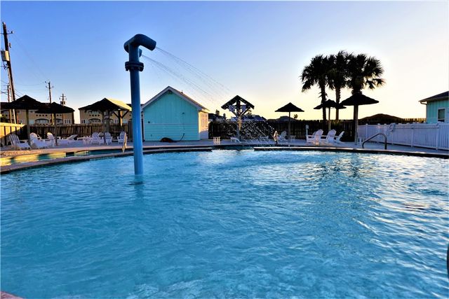 15101 Beach Country Dr, Corpus Christi, TX 78418