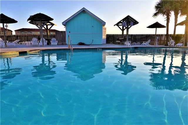 15101 Beach Country Dr, Corpus Christi, TX 78418