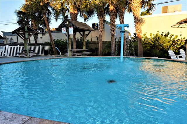 15101 Beach Country Dr, Corpus Christi, TX 78418