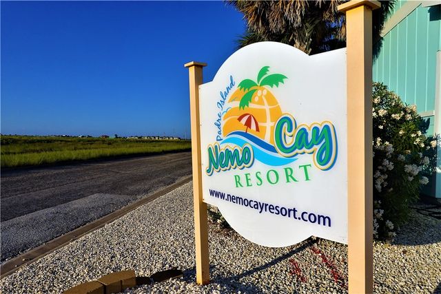 15101 Beach Country Dr, Corpus Christi, TX 78418