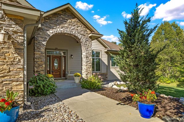 1097 15th Street SW, New Prague, MN 56071