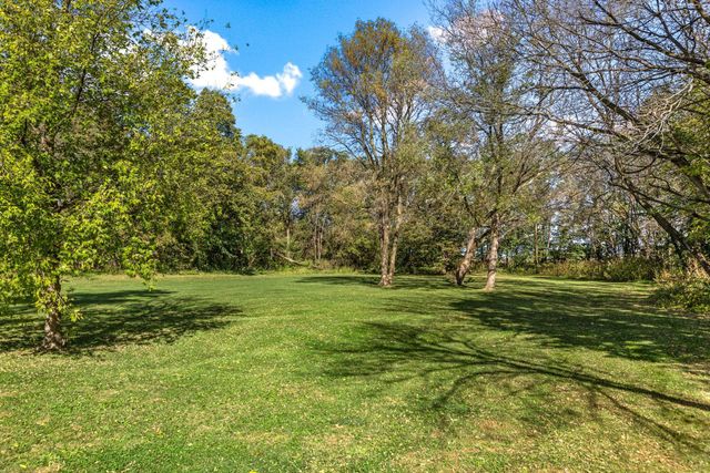 1097 15th Street SW, New Prague, MN 56071