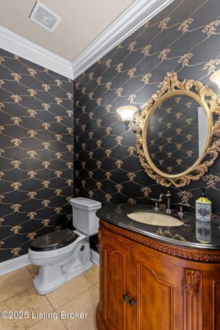 8809 Duck Crossing Ln, Louisville, KY 40291