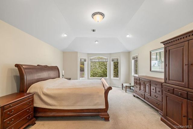 150 Trails End, New City, NY 10956