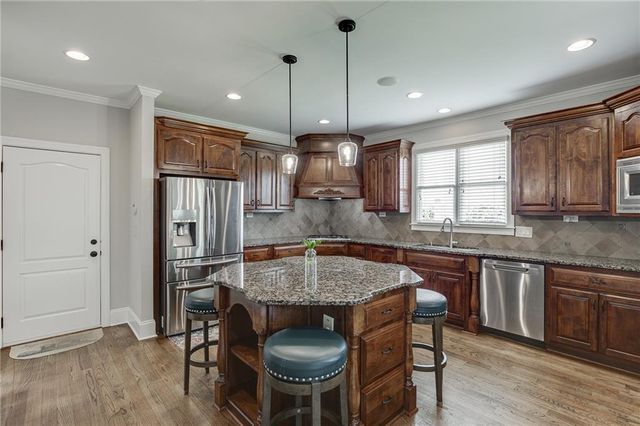 4612 Grandview Parkway, Flowery Branch, GA 30542