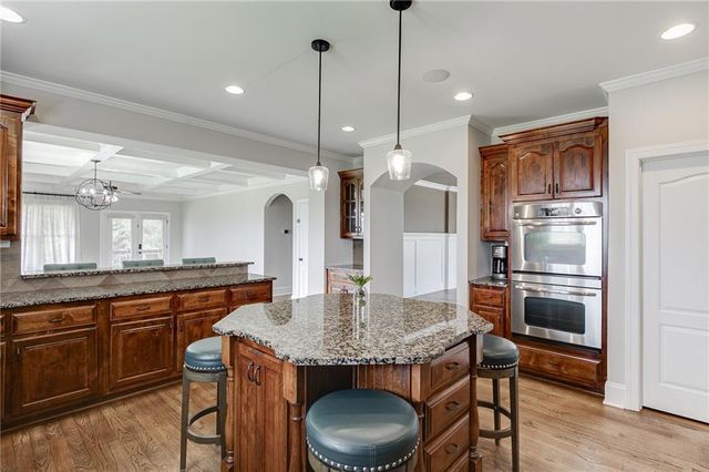 4612 Grandview Parkway, Flowery Branch, GA 30542
