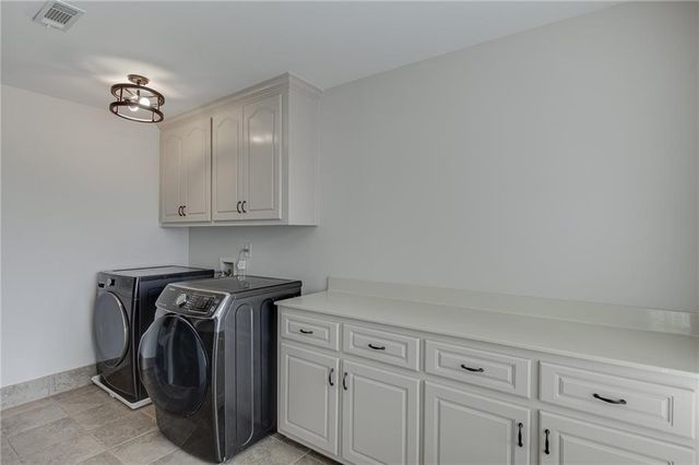 4612 Grandview Parkway, Flowery Branch, GA 30542