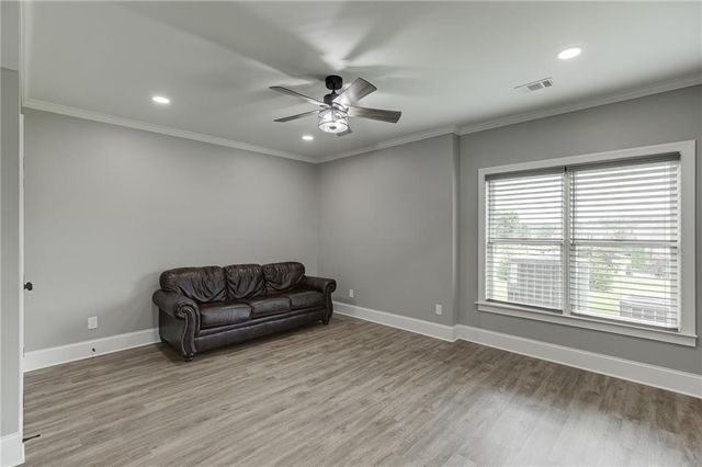 4612 Grandview Parkway, Flowery Branch, GA 30542