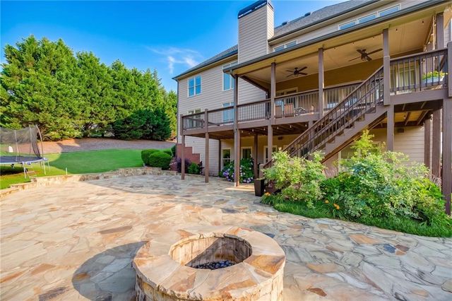 4612 Grandview Parkway, Flowery Branch, GA 30542