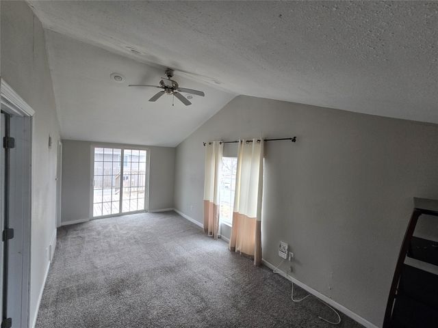 2009 63rd Street, Des Moines, IA 50322