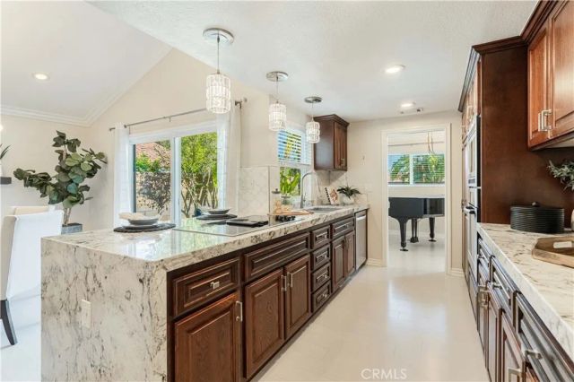 23509 Cutter Drive, Canyon Lake, CA 92587