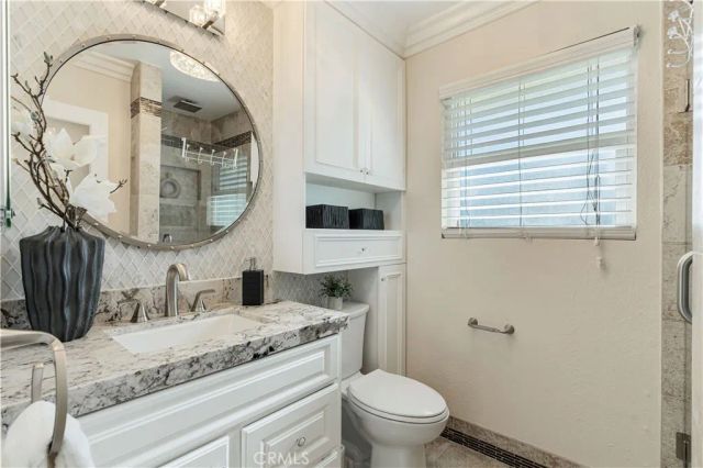 23509 Cutter Drive, Canyon Lake, CA 92587