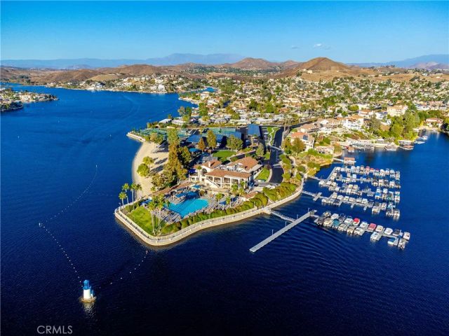 23509 Cutter Drive, Canyon Lake, CA 92587
