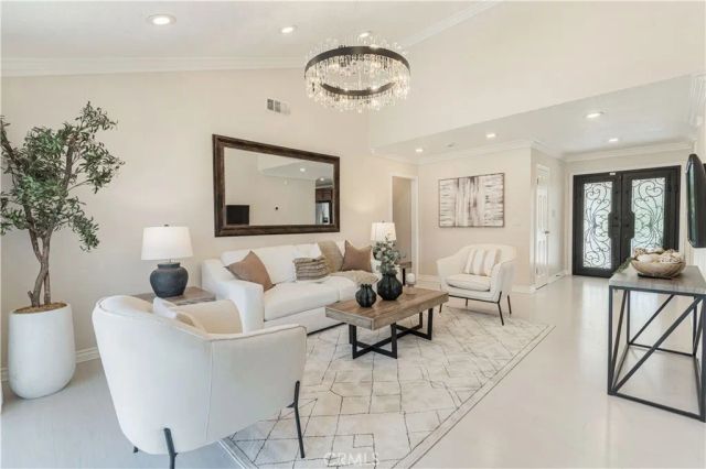 23509 Cutter Drive, Canyon Lake, CA 92587