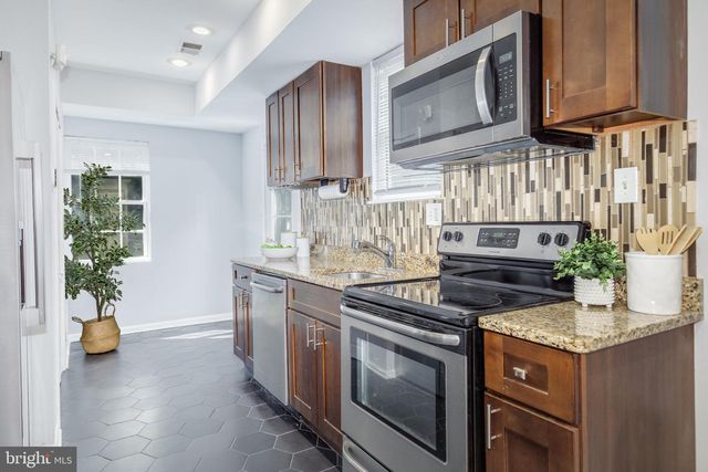 1261 U ST SE, Washington, DC 20020