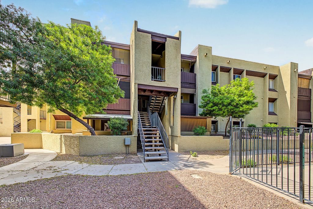 461 W HOLMES Avenue 356, Mesa, AZ 85210 — exterior