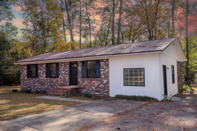 36 Breddell Court, Walterboro, SC 29488