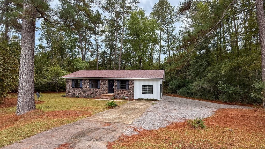 36 Breddell Court, Walterboro, SC 29488