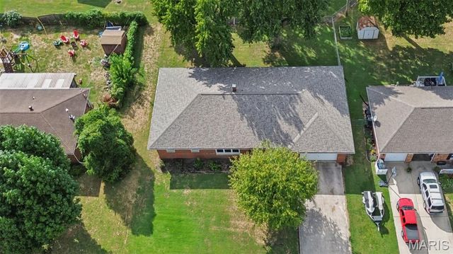 622 Church Drive, Bethalto, IL 62010