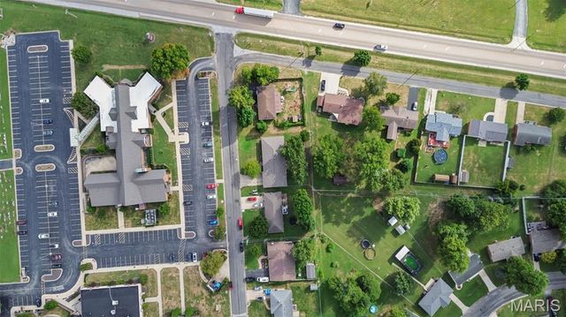 622 Church Drive, Bethalto, IL 62010