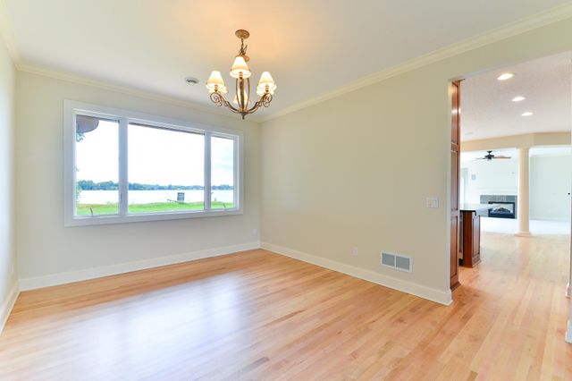 21700 Fenway Court N, Forest Lake, MN 55025