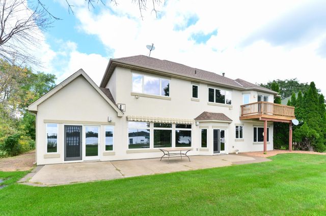 21700 Fenway Court N, Forest Lake, MN 55025