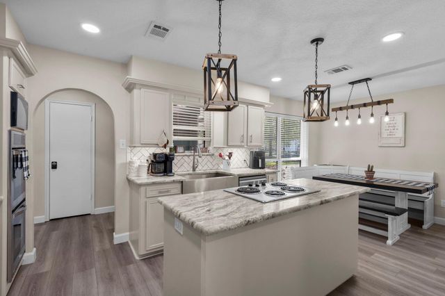 19602 Dianeshire Drive, Spring, TX 77388