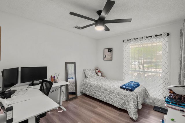 19602 Dianeshire Drive, Spring, TX 77388