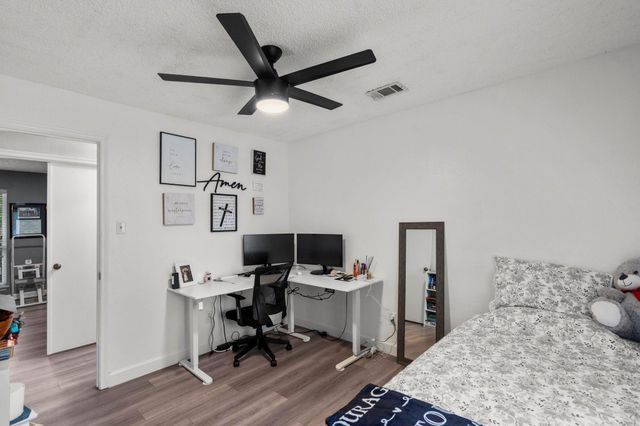 19602 Dianeshire Drive, Spring, TX 77388