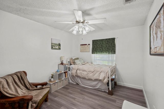 19602 Dianeshire Drive, Spring, TX 77388