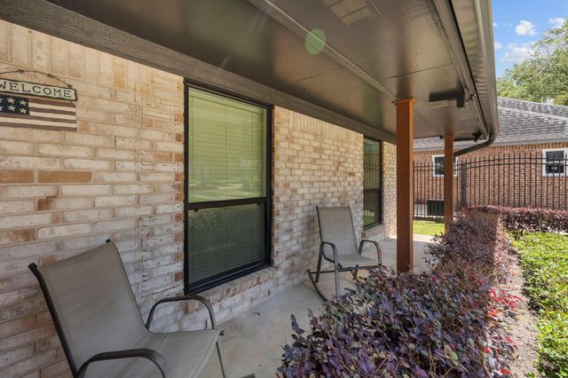 19602 Dianeshire Drive, Spring, TX 77388