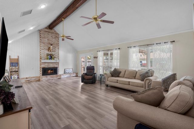 19602 Dianeshire Drive, Spring, TX 77388