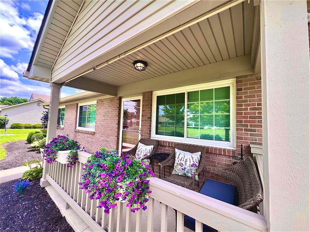 4250 Wincove Drive, Groveport, OH 43125