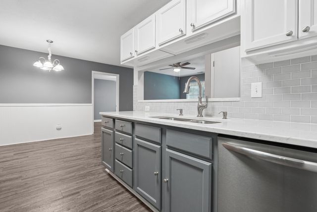 4250 Wincove Drive, Groveport, OH 43125