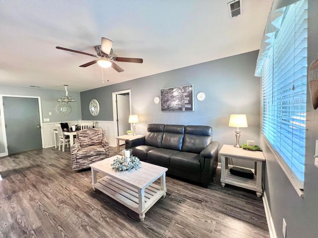 4250 Wincove Drive, Groveport, OH 43125