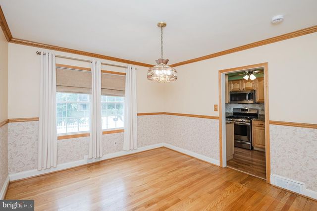 8106 GLEN GARY RD, Towson, MD 21286