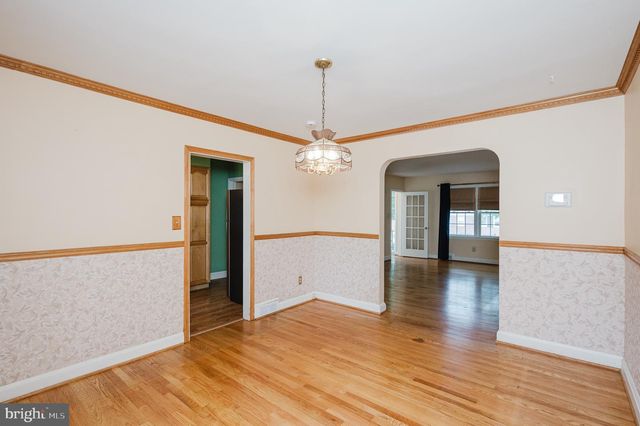 8106 GLEN GARY RD, Towson, MD 21286