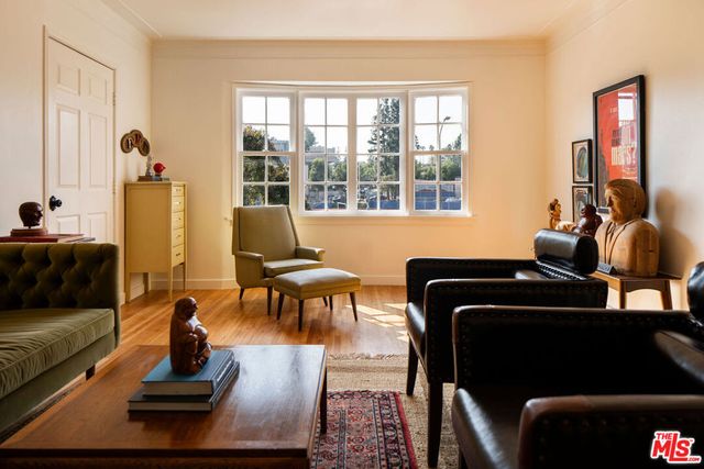 3761 Monon Street, Los Angeles, CA 90027