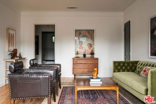 3761 Monon Street, Los Angeles, CA 90027