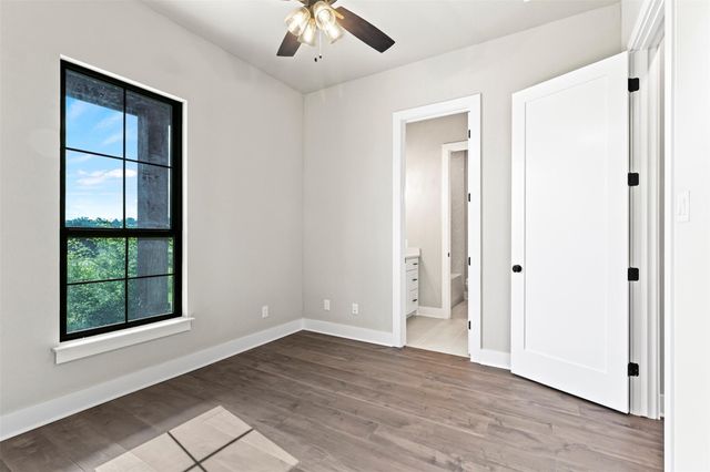 1687 Noble TRL, Canyon Lake, TX 78133