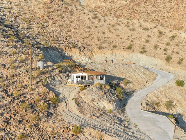 71105 Cholla Way, Palm Desert, CA 92260