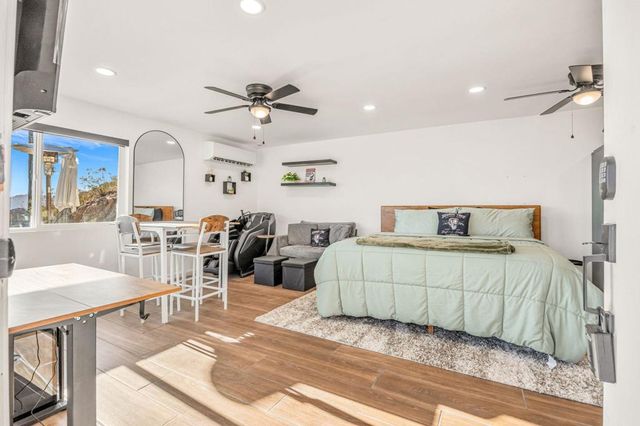 71105 Cholla Way, Palm Desert, CA 92260