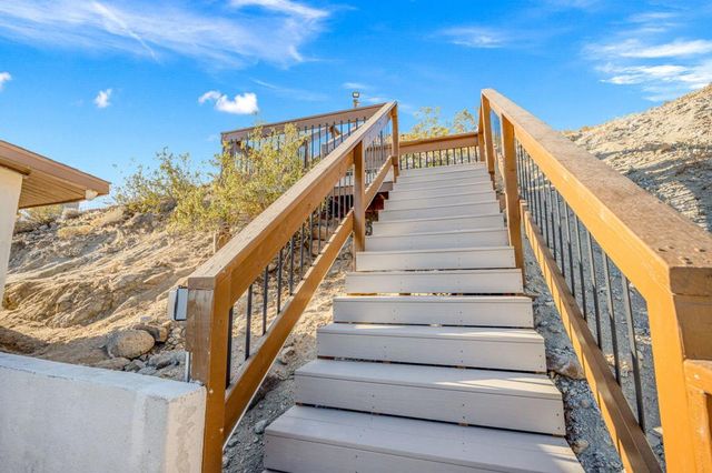 71105 Cholla Way, Palm Desert, CA 92260