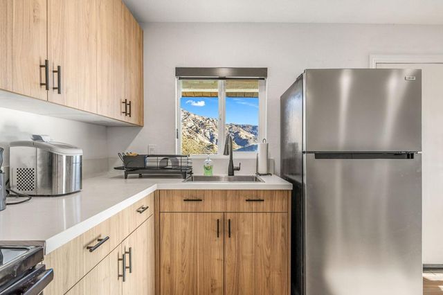71105 Cholla Way, Palm Desert, CA 92260