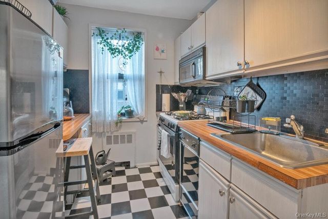 620 Pelham Road 6G, New Rochelle, NY 10805